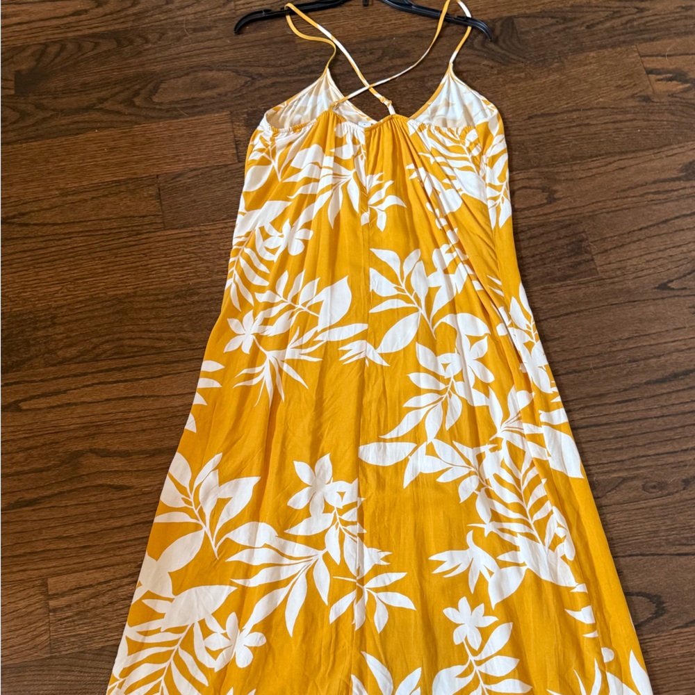 Old Navy Yellow Ruched Sundress Halter Resort Wear